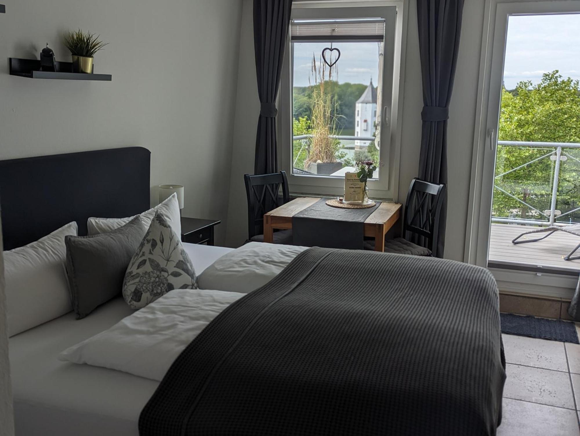 Hotel Am Wasserschloss Gluecksburg Luaran gambar