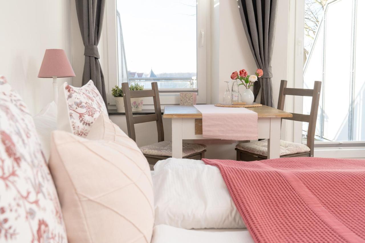 Hotel Am Wasserschloss Gluecksburg Luaran gambar